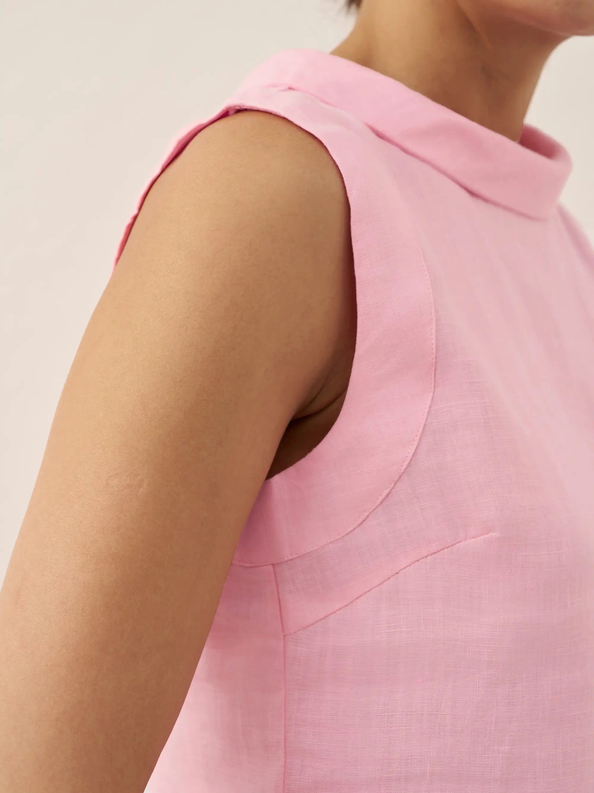 Alveno | Top in Lino 100% con Colletto Drappeggiato