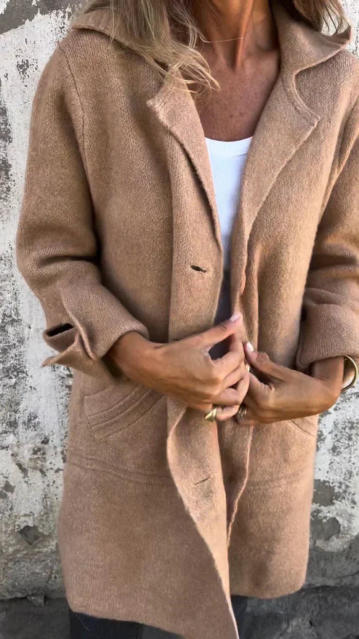 Baylea - Cappotto Elegante Monopetto con Revers in Lana