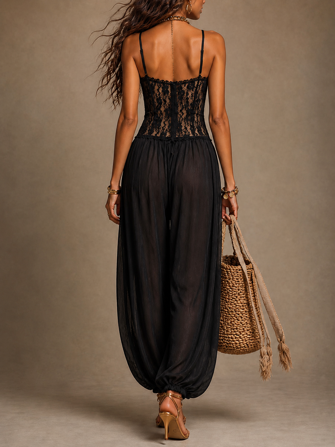 Laia | Tuta Halter con Pizzo Fluido