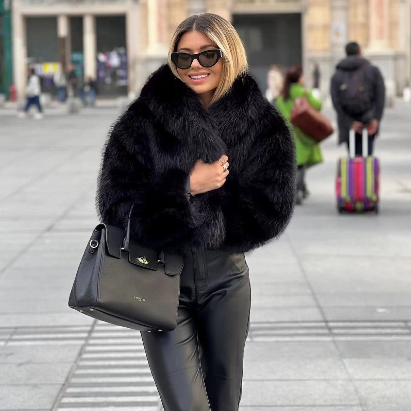 ARELLE - Cappotto in pelliccia sintetica