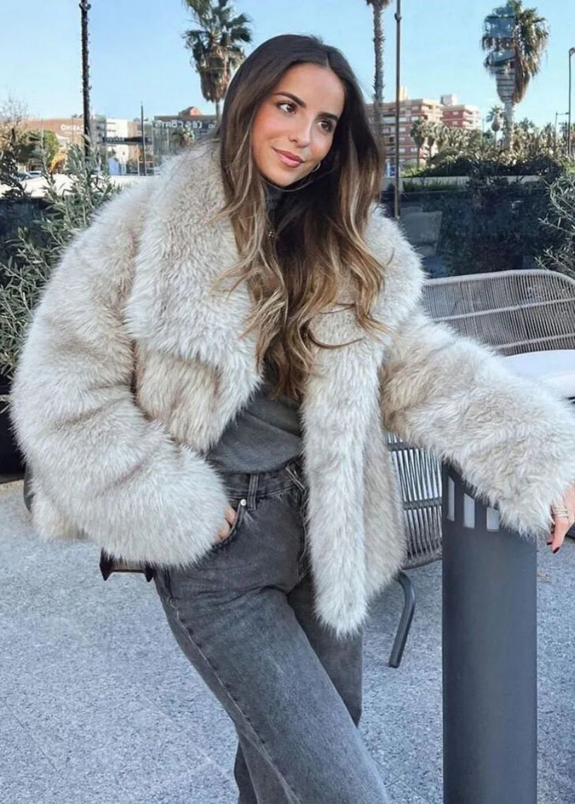 ARELLE - Cappotto in pelliccia sintetica