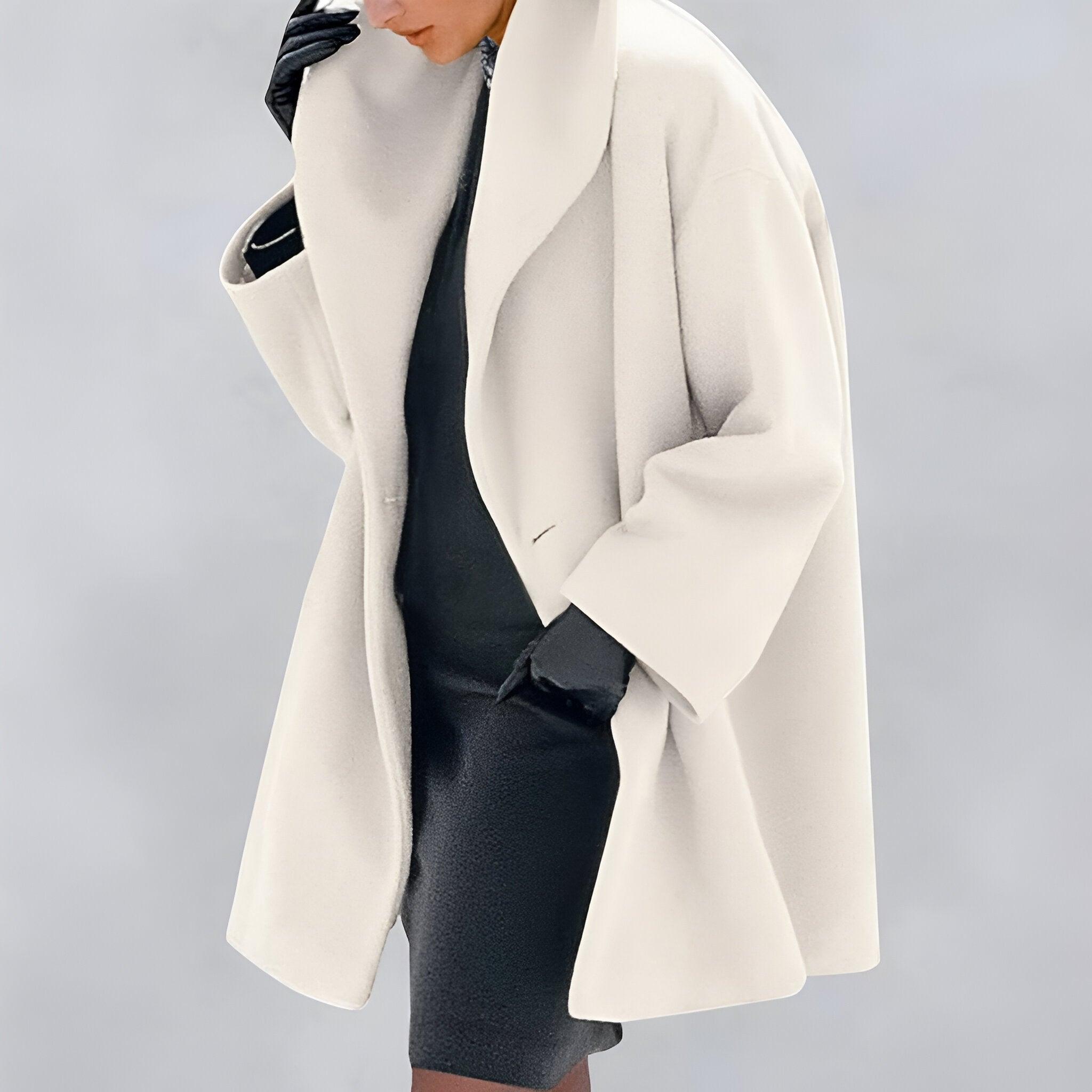 Lena | Cappotto in lana antivento con collo a scialle