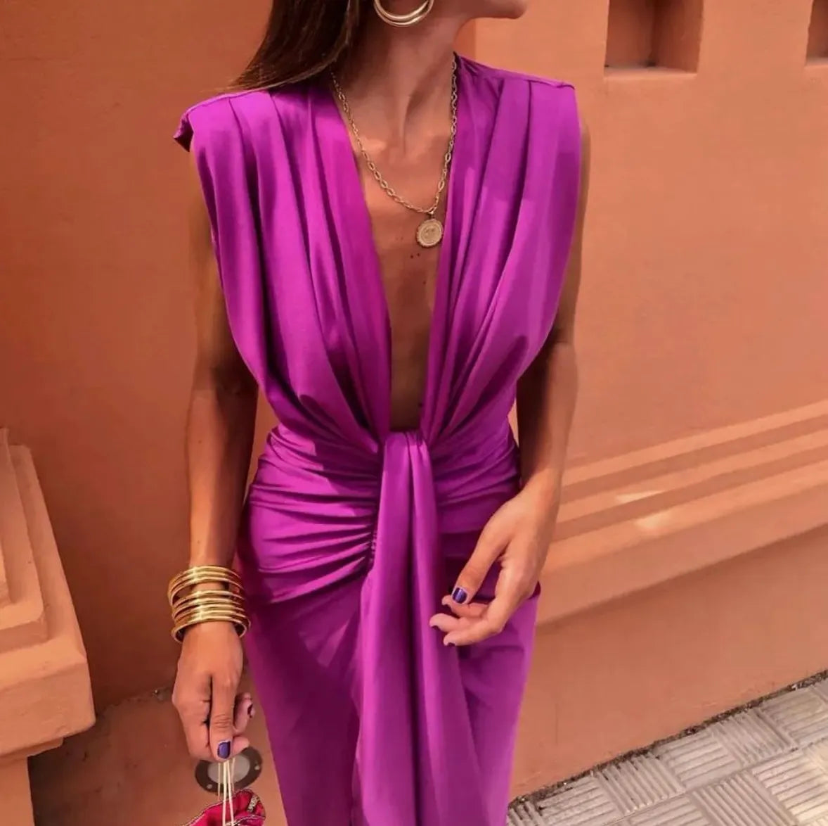 Amelia | Pieghe morbide, eleganza moderna